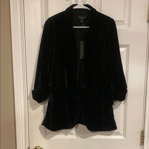 Rachel Zoe Black Velvet Blazer with Luxurious Sheen